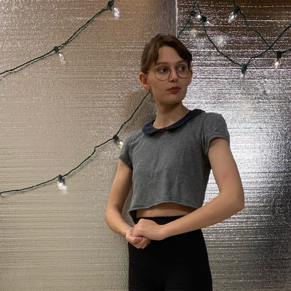 Cutesy Collared Crop Top